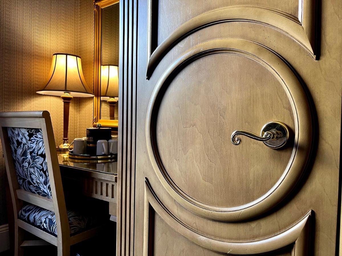 Celebrity Hotel Deadwood Eksteriør bilde